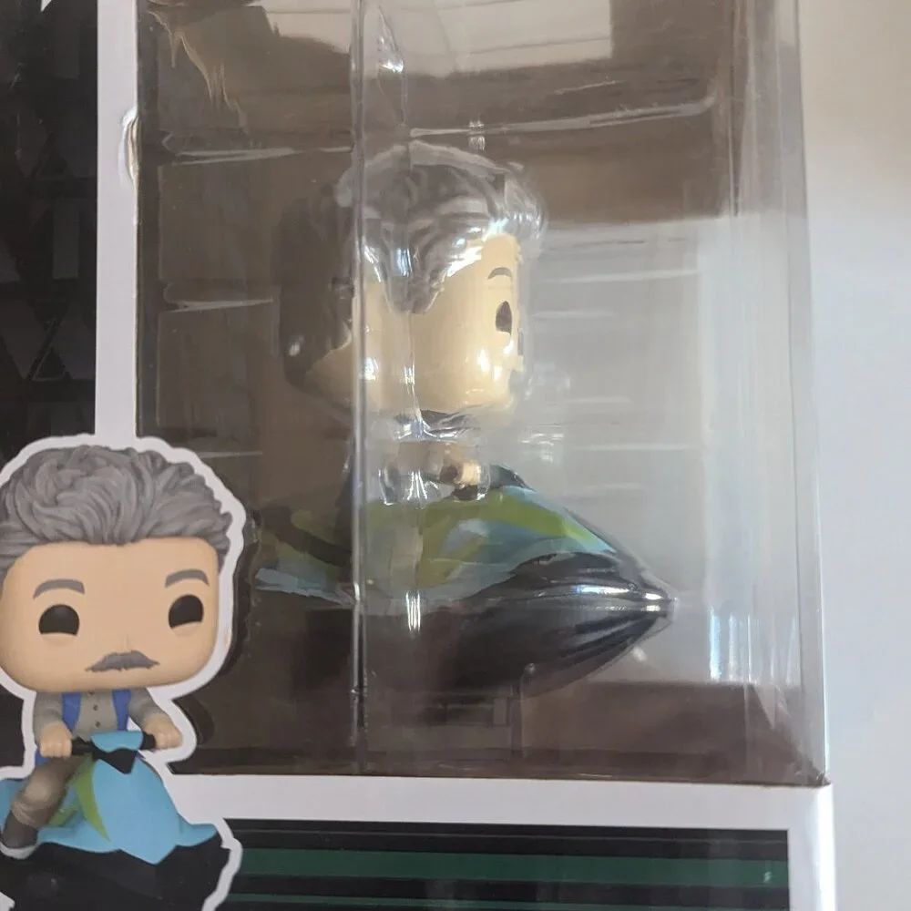 NWT 1327 Marvel Loki Don Watercraft Salesman Funko POP! Collectible Vinyl Figure